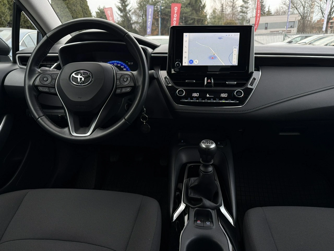 Toyota Corolla - Zdjęcie 12