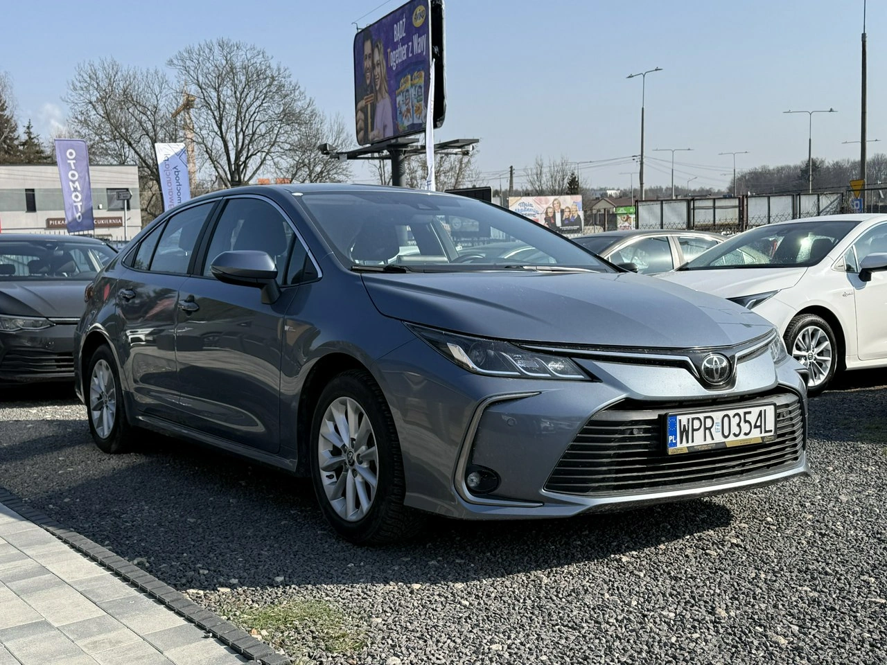 Toyota Corolla - Główne zdjęcie