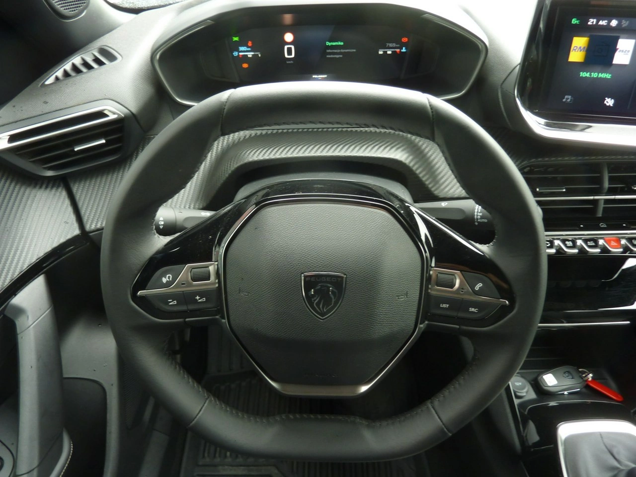 Peugeot 2008 - Zdjęcie 16