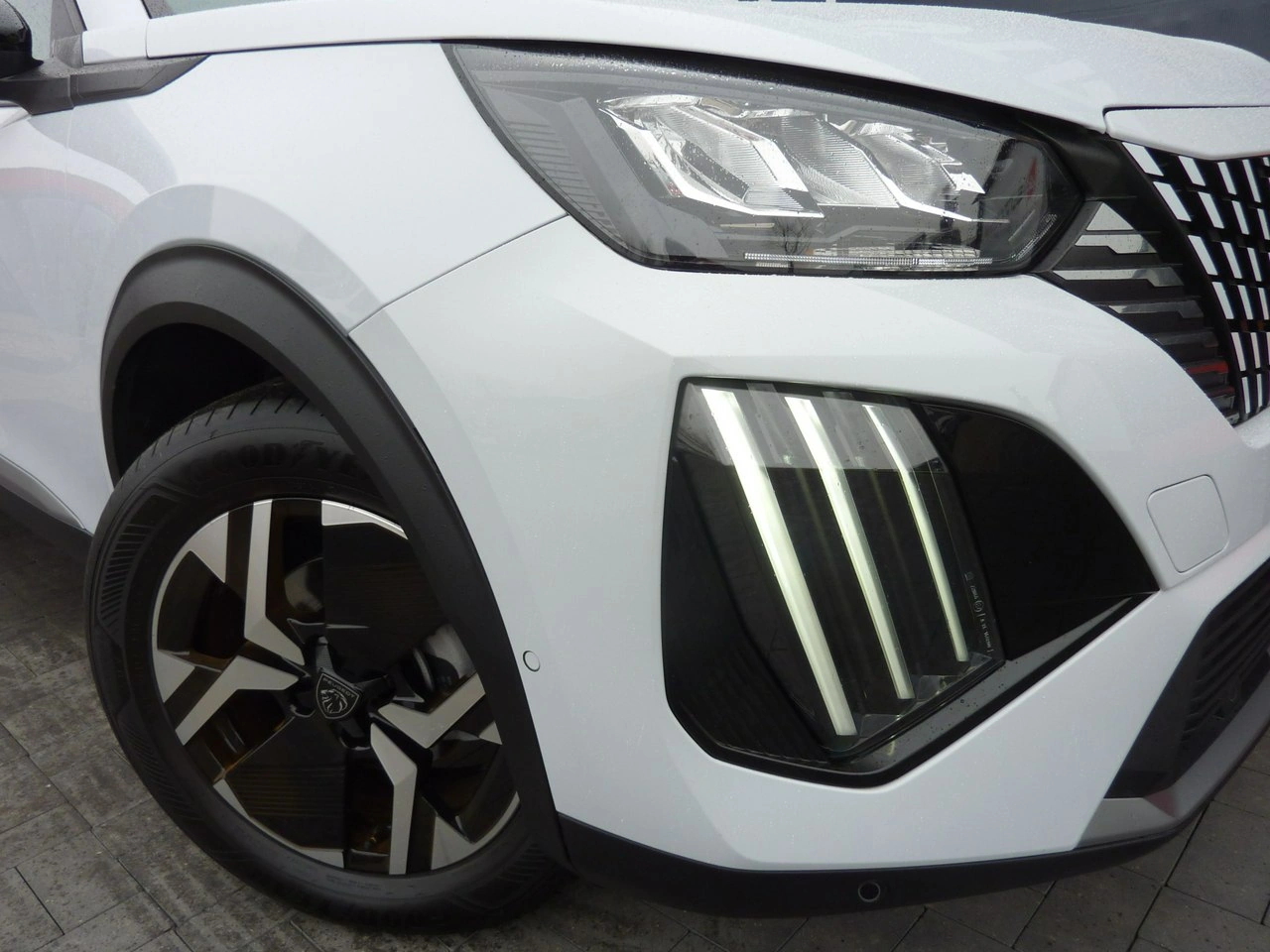 Peugeot 2008 - Zdjęcie 38