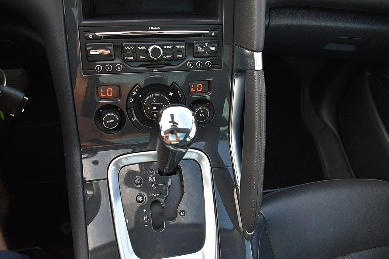 Peugeot 3008 - Zdjęcie 15