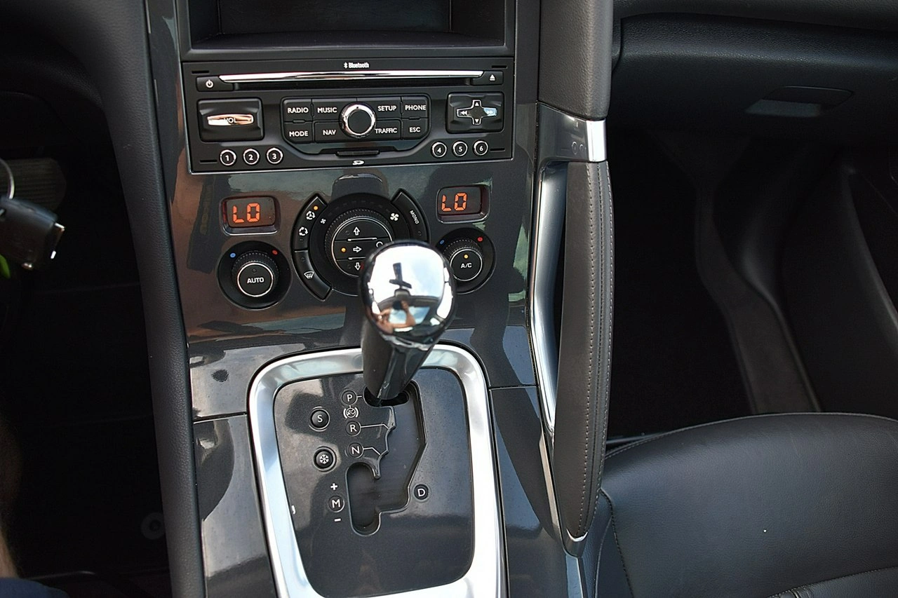 Peugeot 3008 - Zdjęcie 15