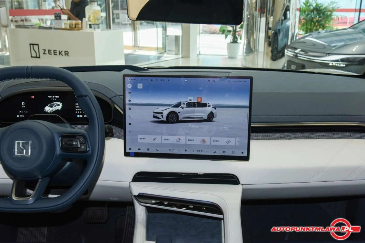 ZEEKR 001 - Zdjęcie 12
