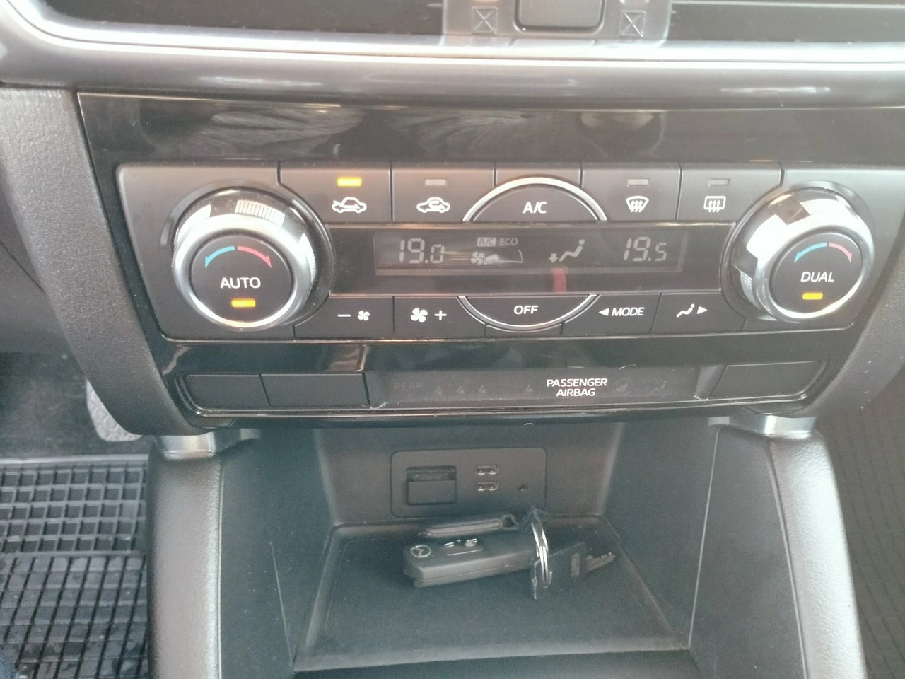 Mazda CX-5 - Zdjęcie 18