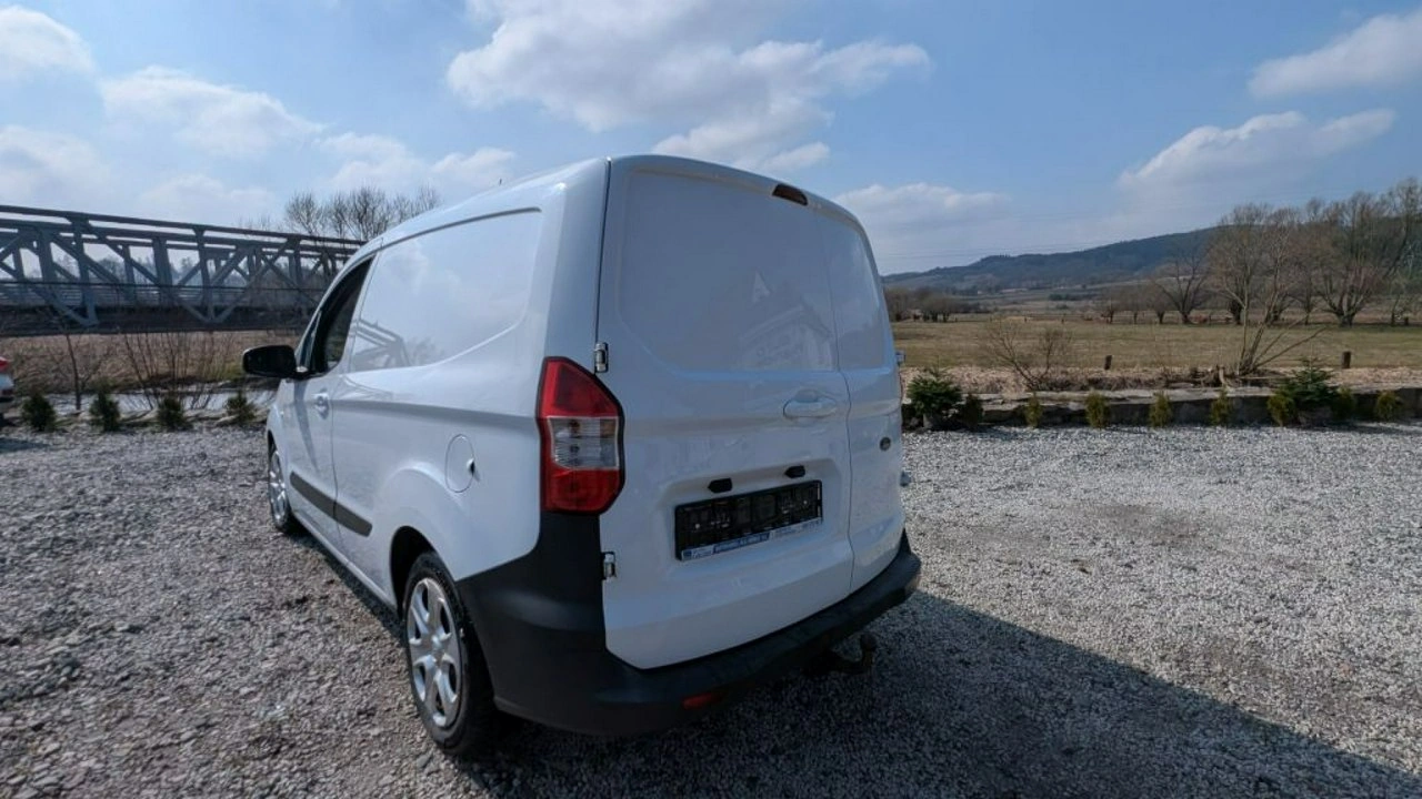 Ford Courier - Zdjęcie 5