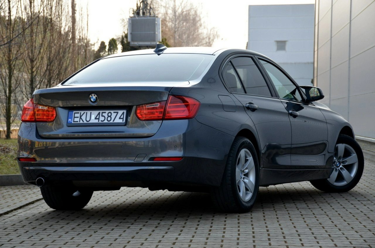 BMW 320 - Zdjęcie 10