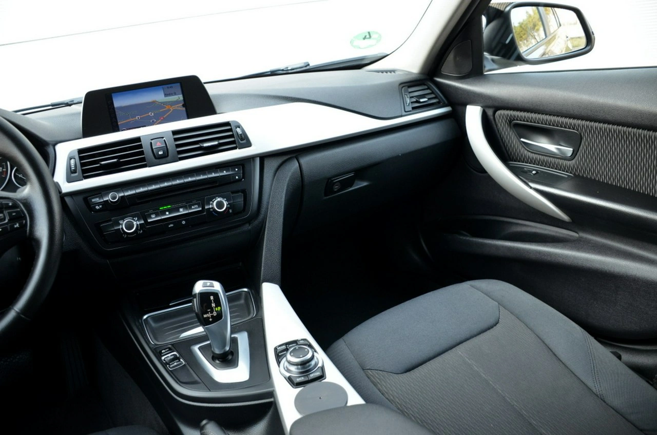 BMW 320 - Zdjęcie 29