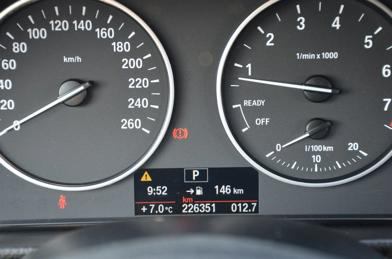 BMW 320 - Zdjęcie 37