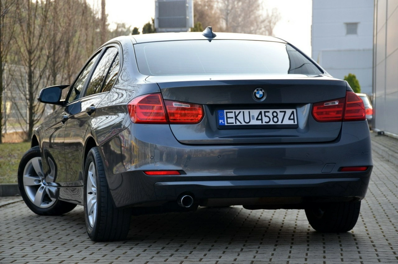BMW 320 - Zdjęcie 4