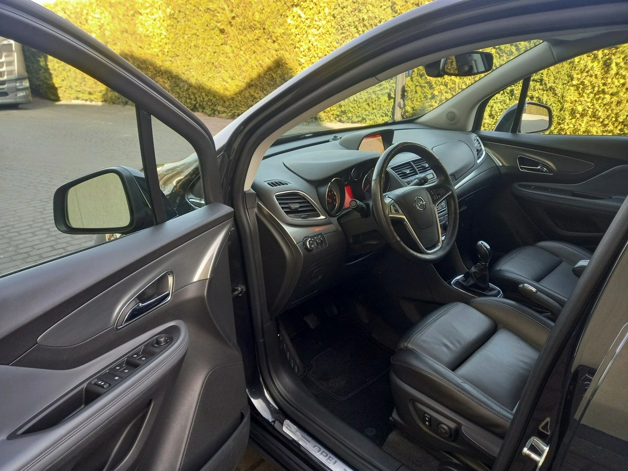 Opel Mokka - Zdjęcie 25