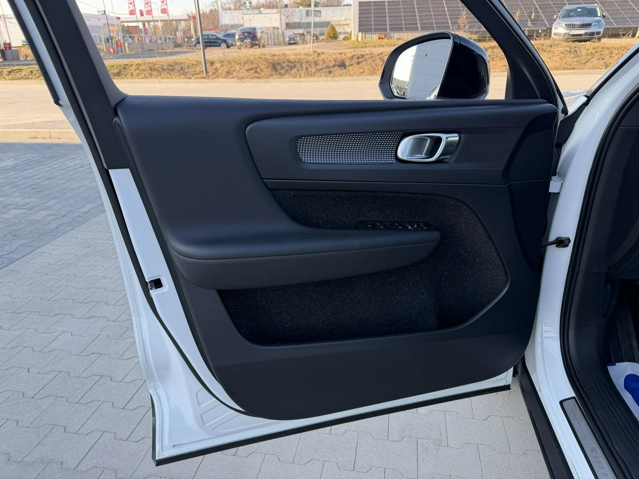 Volvo XC 40 - Zdjęcie 14