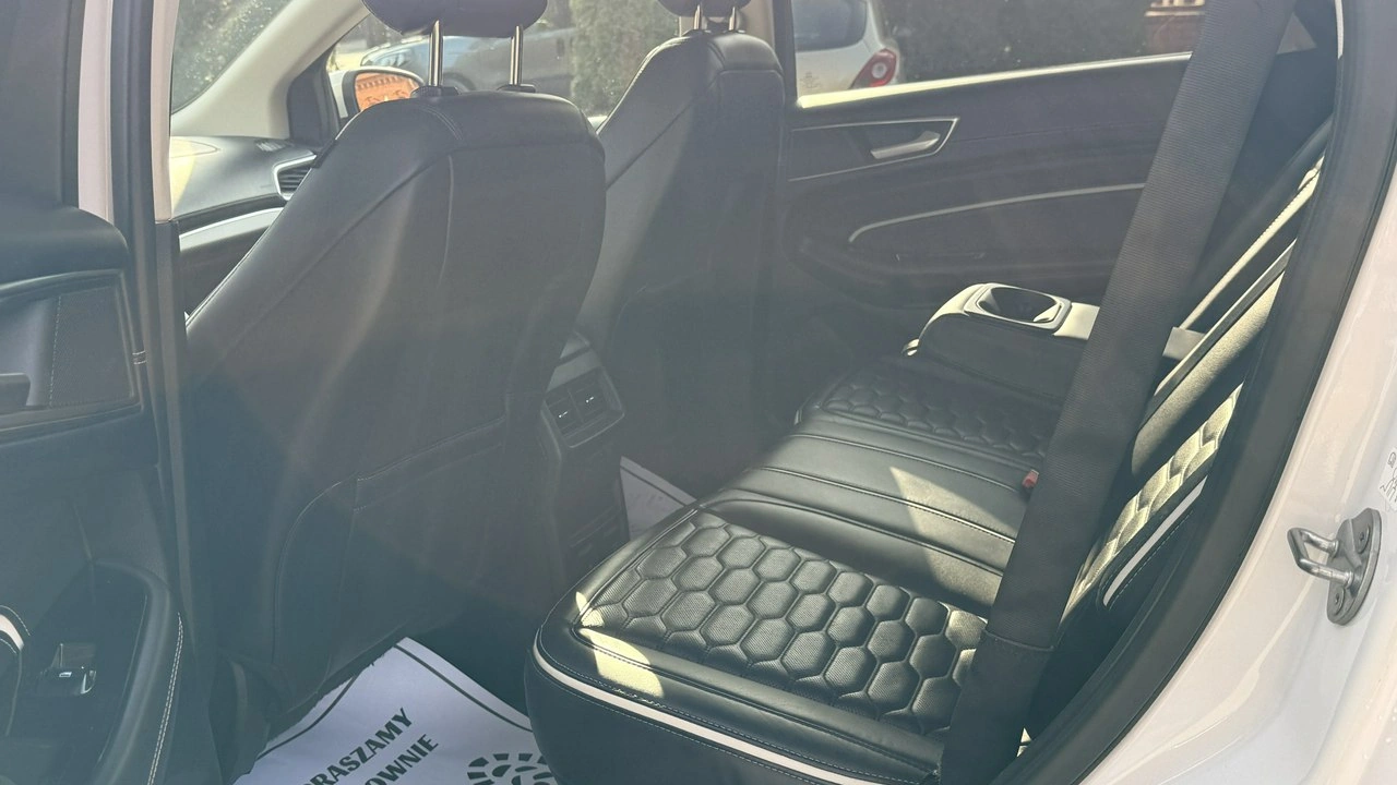 Ford Edge - Zdjęcie 9