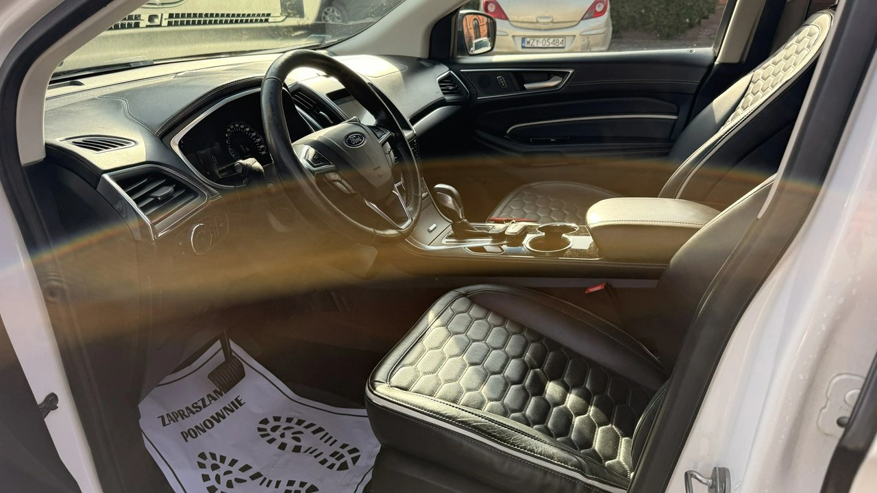 Ford Edge - Zdjęcie 12