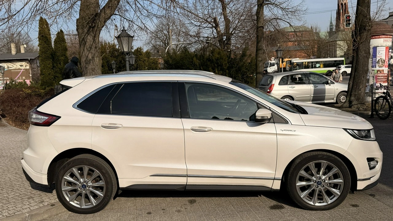 Ford Edge - Zdjęcie 1