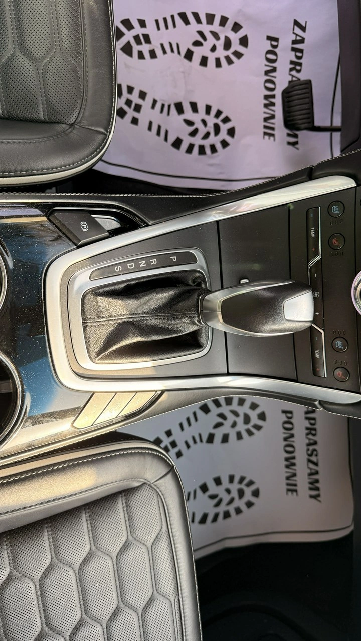 Ford Edge - Zdjęcie 21