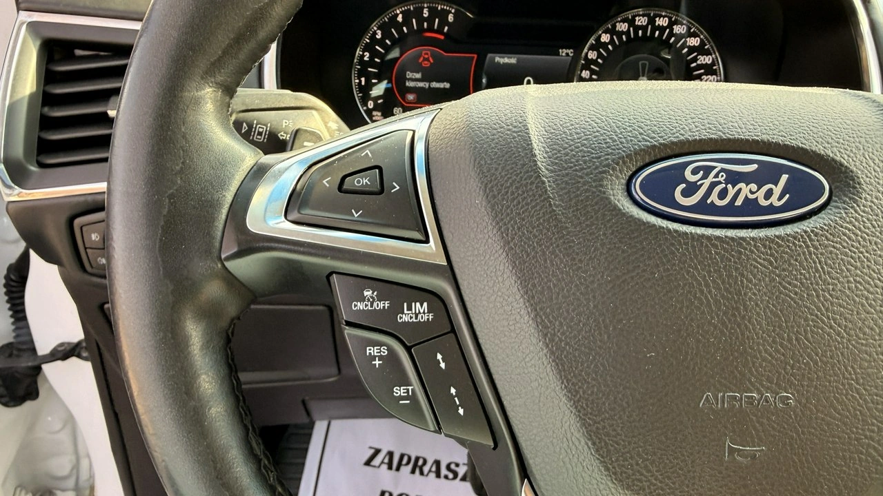 Ford Edge - Zdjęcie 27