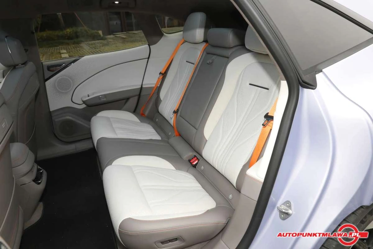 ZEEKR 007 - Zdjęcie 15