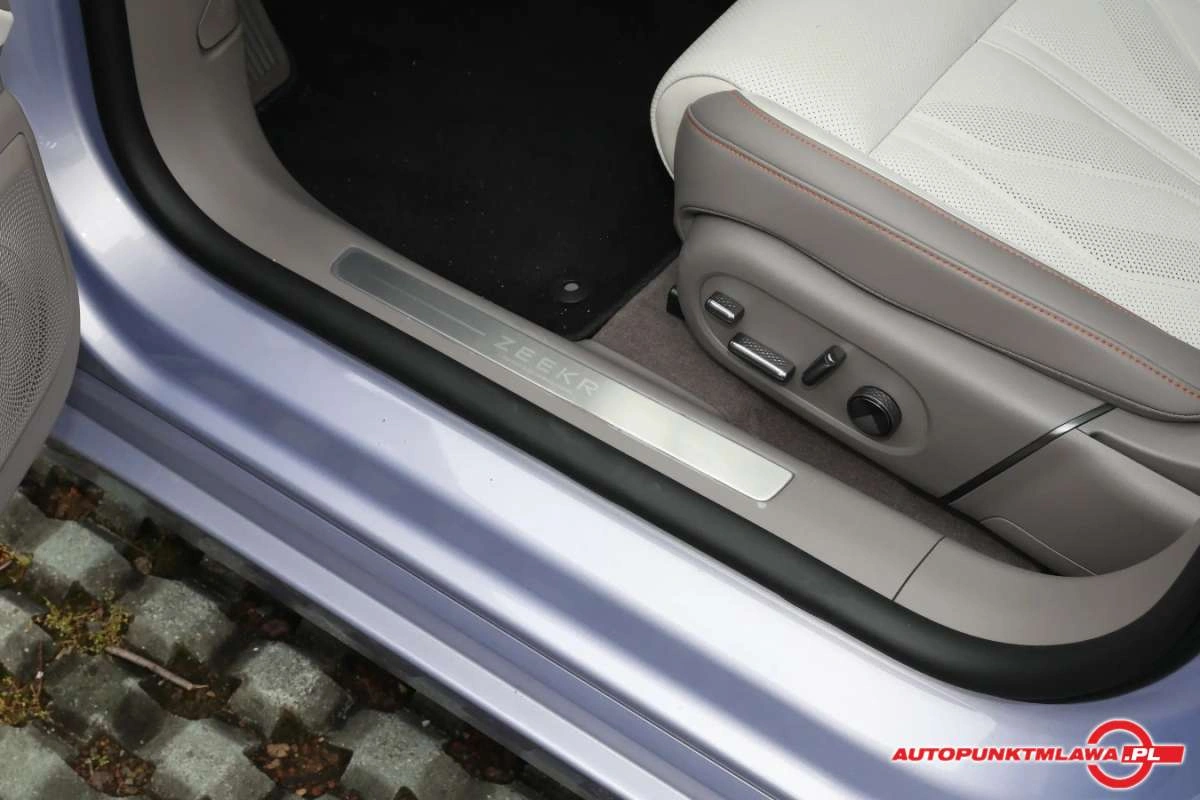 ZEEKR 007 - Zdjęcie 19