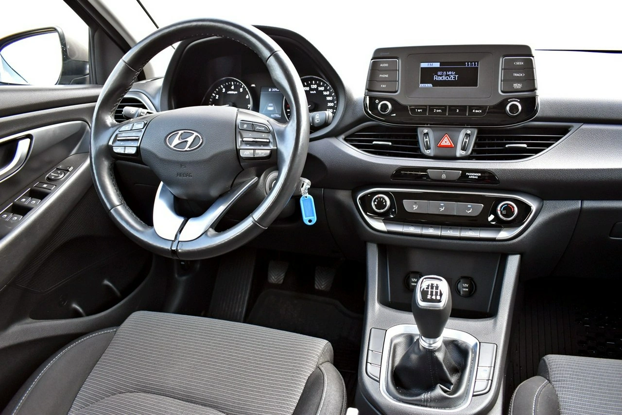 Hyundai i30 - Zdjęcie 17