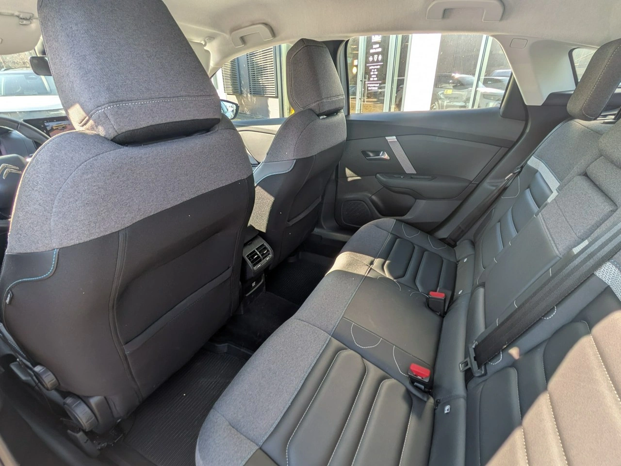 Citroën C4 - Zdjęcie 11