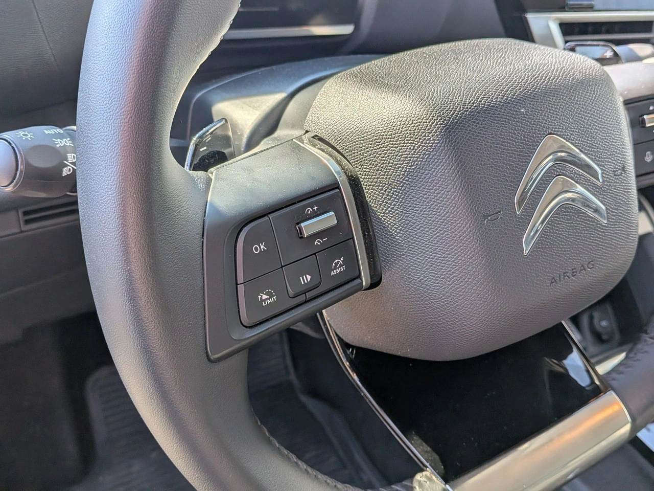 Citroën C4 - Zdjęcie 14