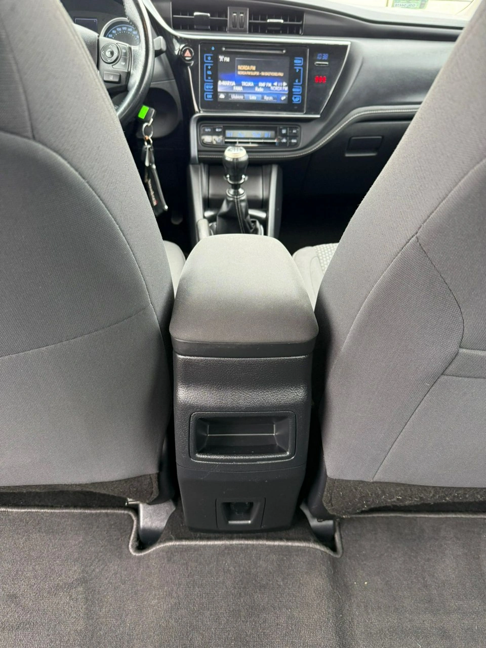 Toyota Corolla - Zdjęcie 16