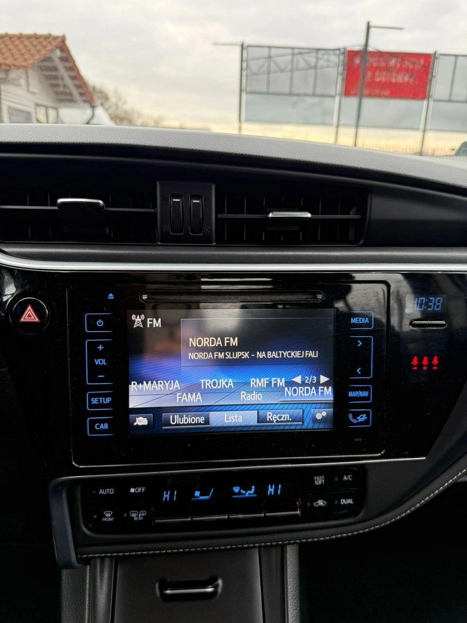 Toyota Corolla - Zdjęcie 21