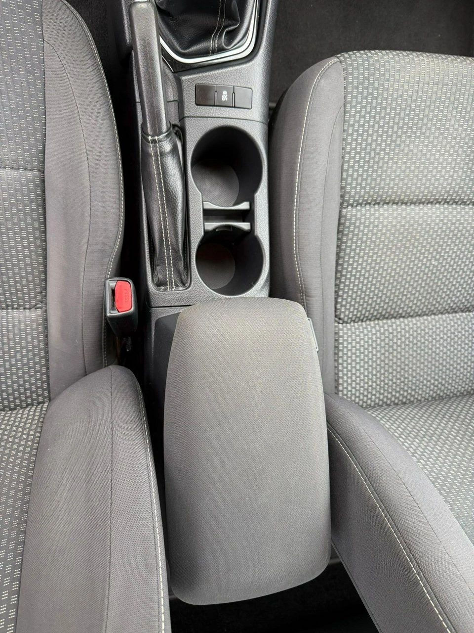 Toyota Corolla - Zdjęcie 23