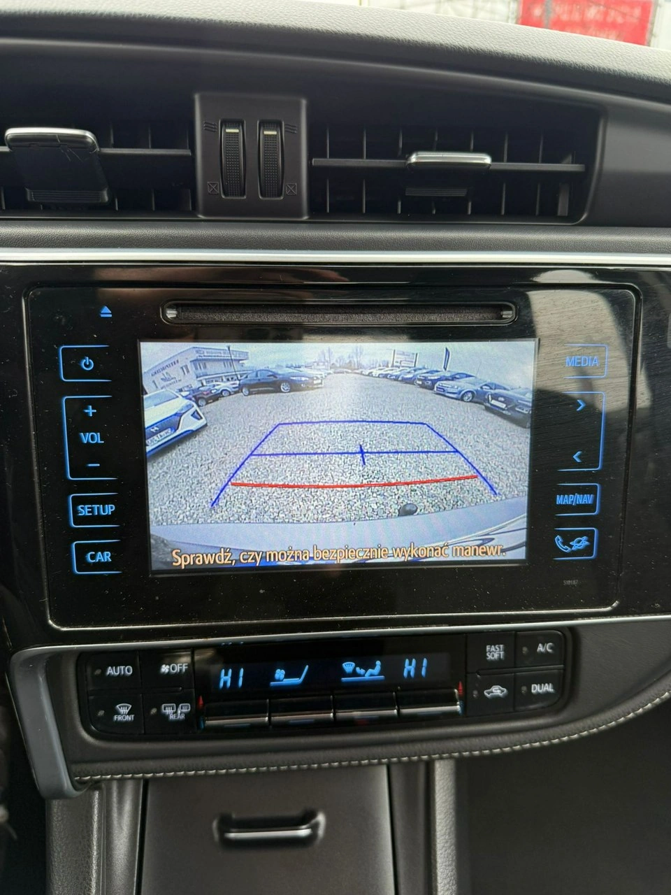 Toyota Corolla - Zdjęcie 24