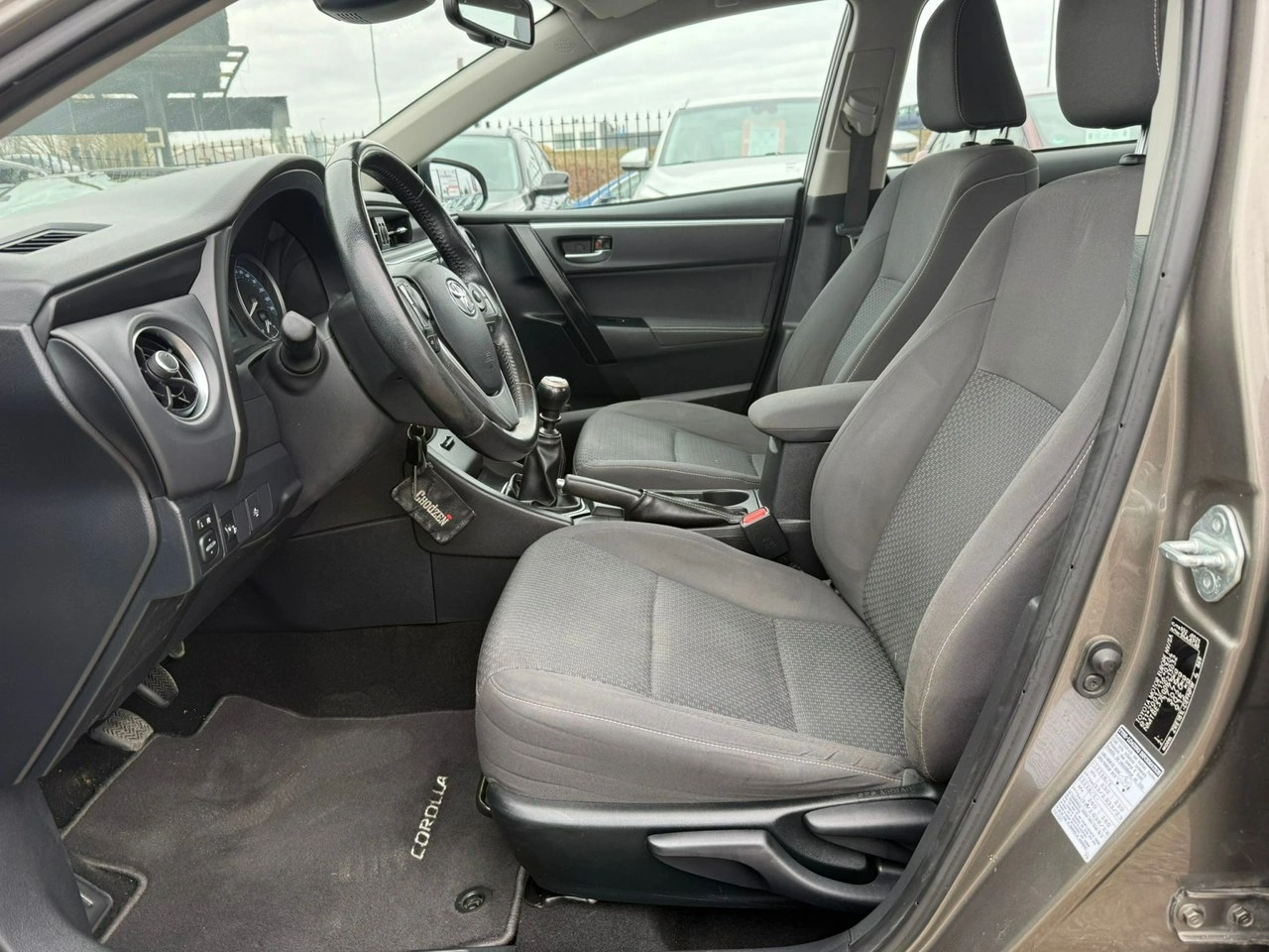 Toyota Corolla - Zdjęcie 7