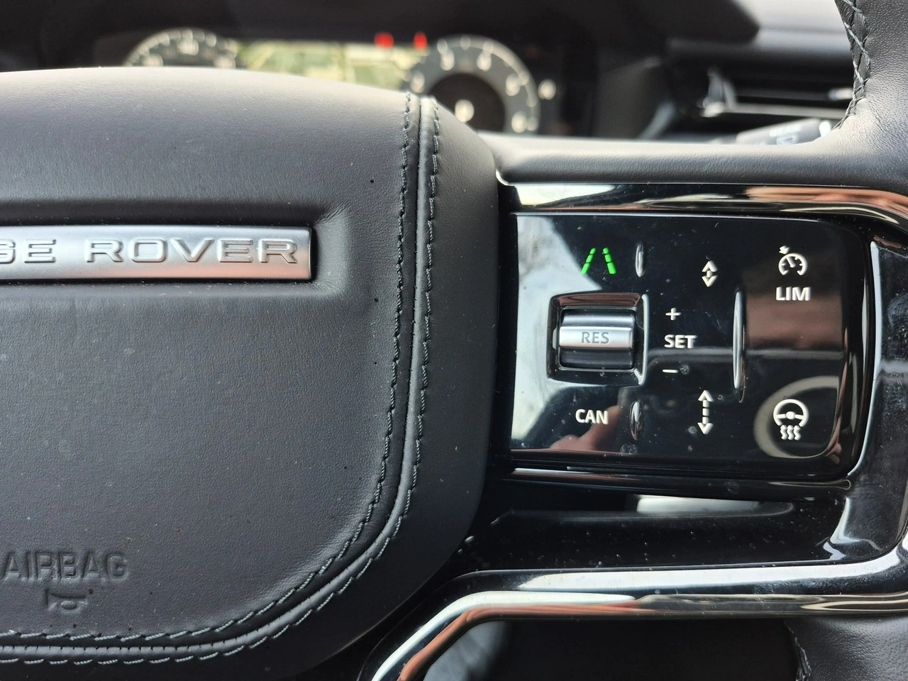Land Rover Range Rover Velar - Zdjęcie 30