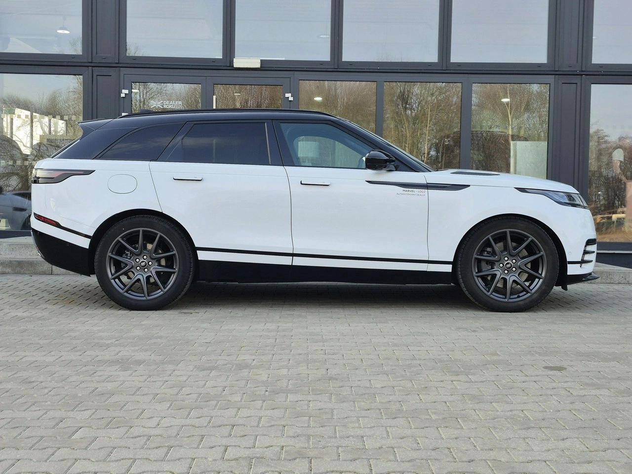 Land Rover Range Rover Velar - Zdjęcie 4