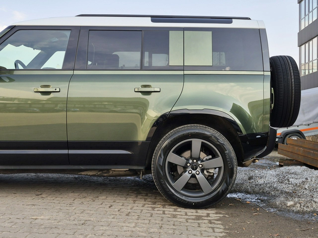 Land Rover Defender - Zdjęcie 11