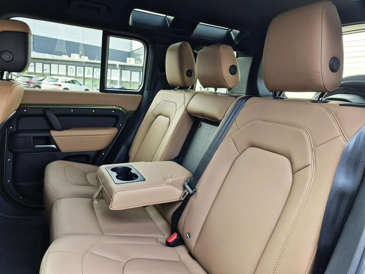 Land Rover Defender - Zdjęcie 28