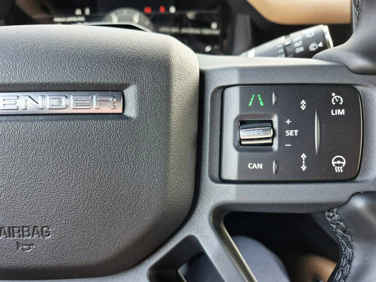 Land Rover Defender - Zdjęcie 31