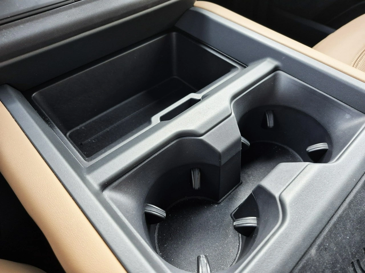 Land Rover Defender - Zdjęcie 36