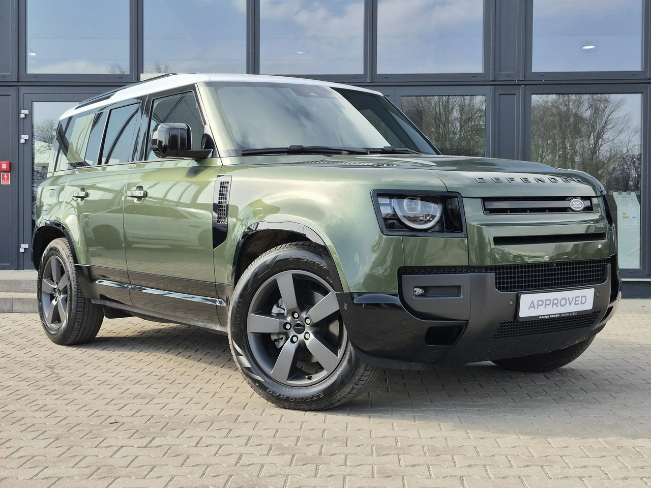 Land Rover Defender - Zdjęcie 3