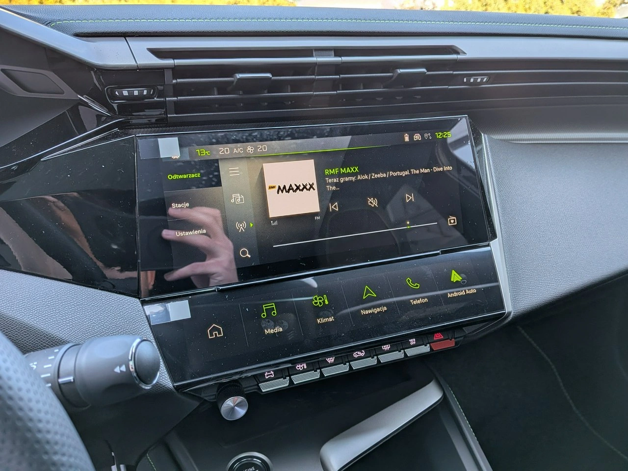 Peugeot 408 - Zdjęcie 13