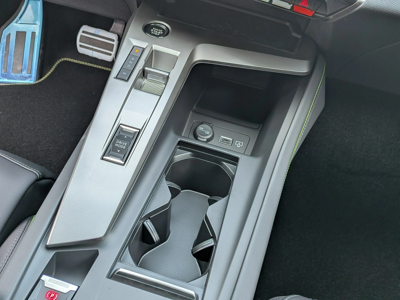 Peugeot 408 - Zdjęcie 17