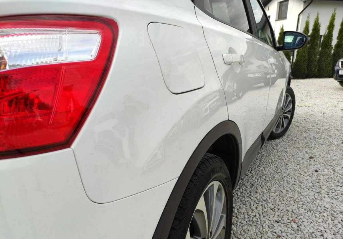 Nissan Qashqai - Zdjęcie 13