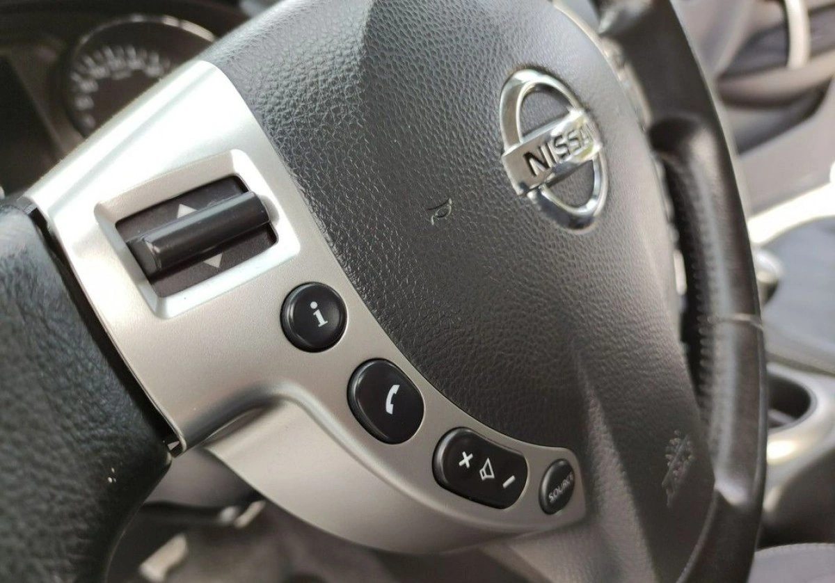 Nissan Qashqai - Zdjęcie 25