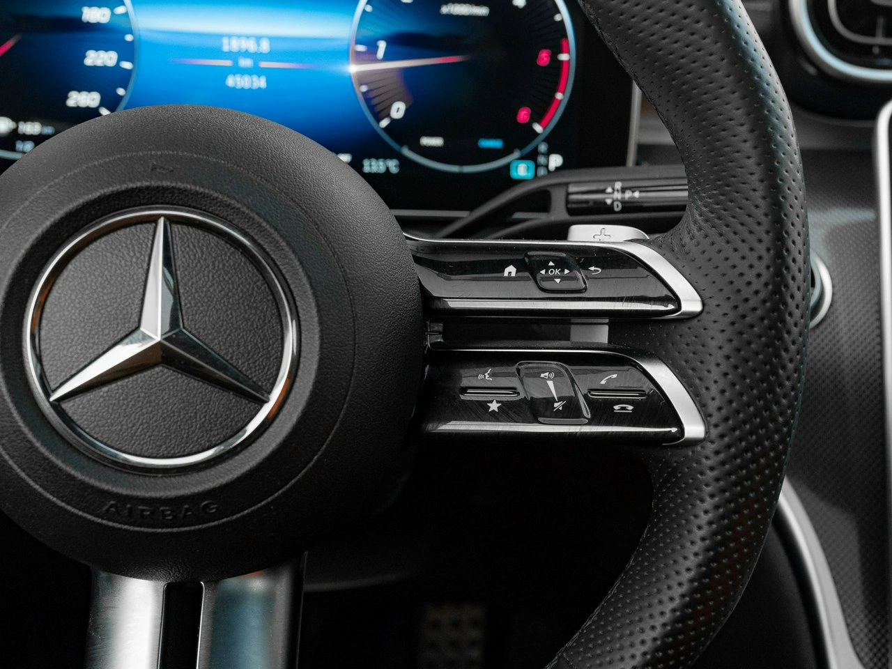 Mercedes C 300 - Zdjęcie 15