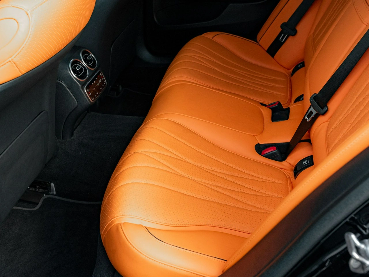 Mercedes C 300 - Zdjęcie 21