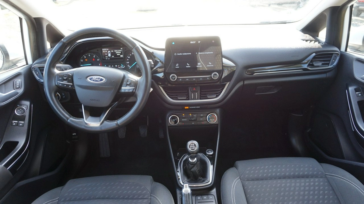 Ford Fiesta - Zdjęcie 9
