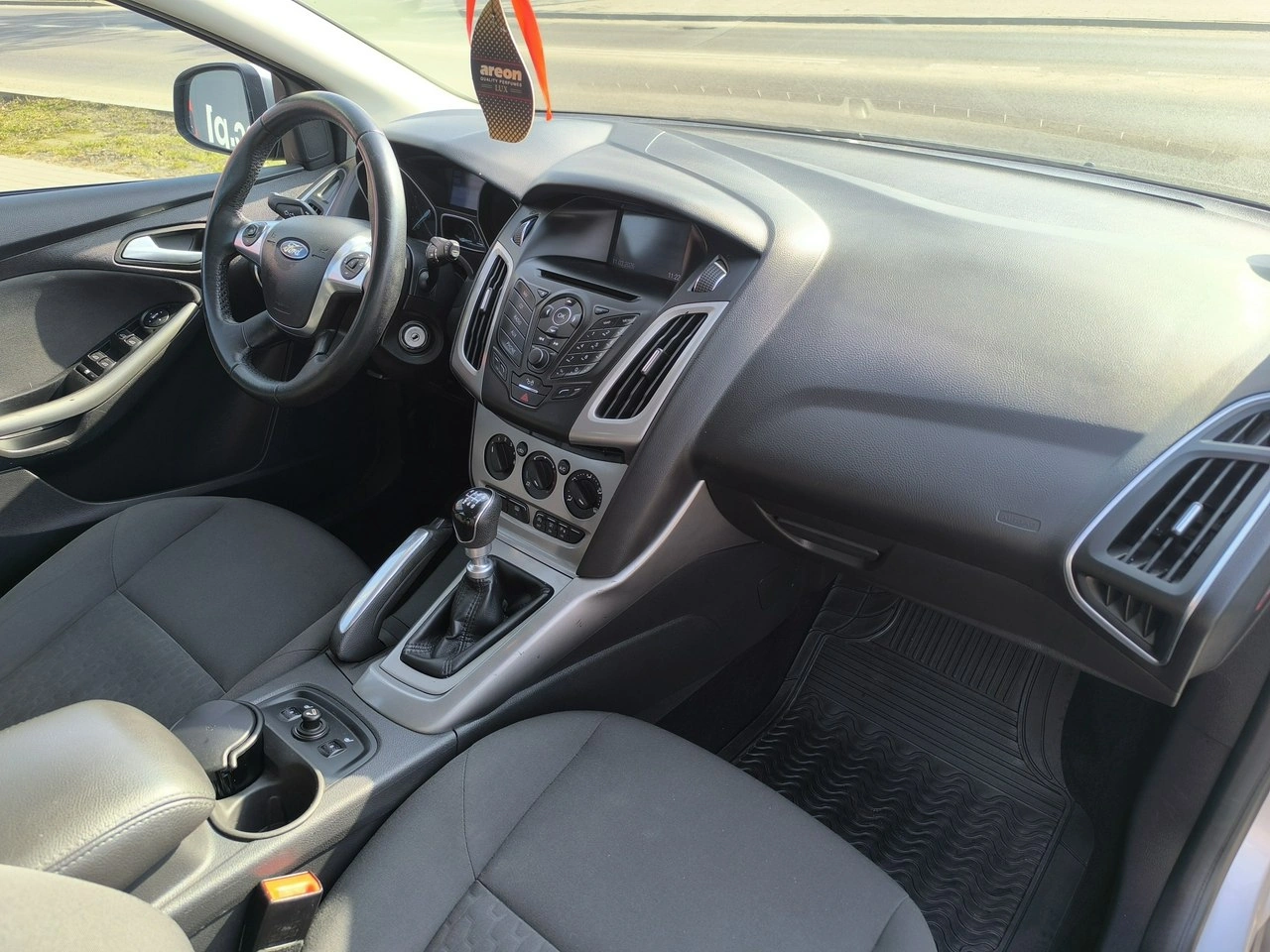 Ford Focus - Zdjęcie 19