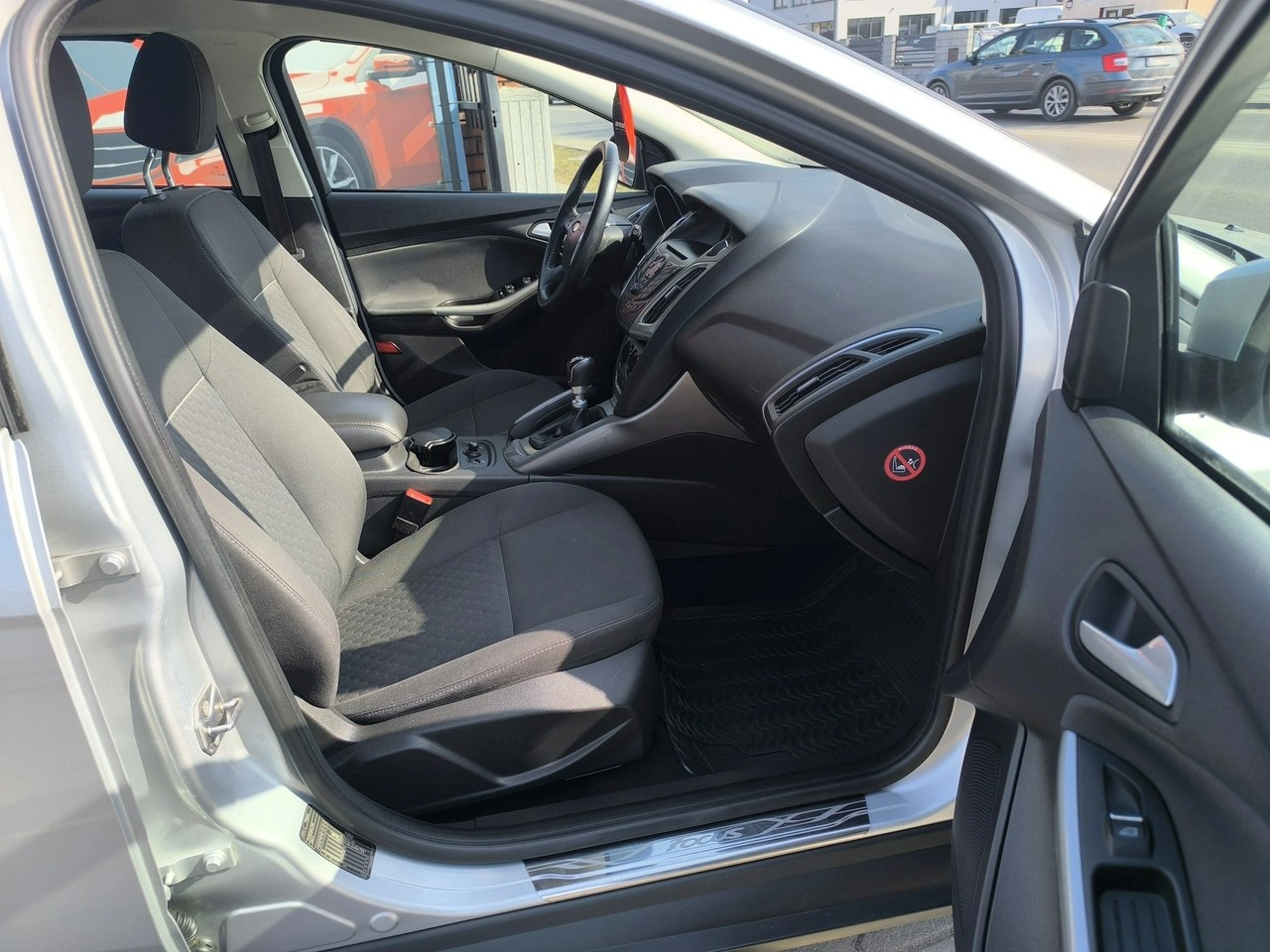 Ford Focus - Zdjęcie 21