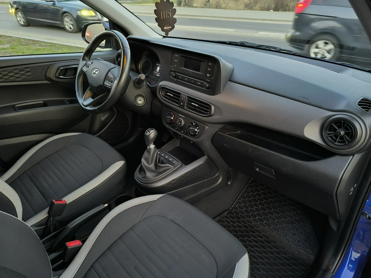 Hyundai i10 - Zdjęcie 19