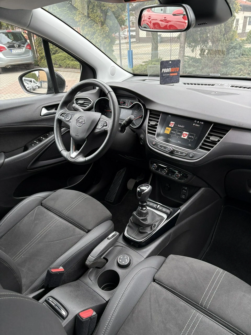 Opel Crossland X - Zdjęcie 9