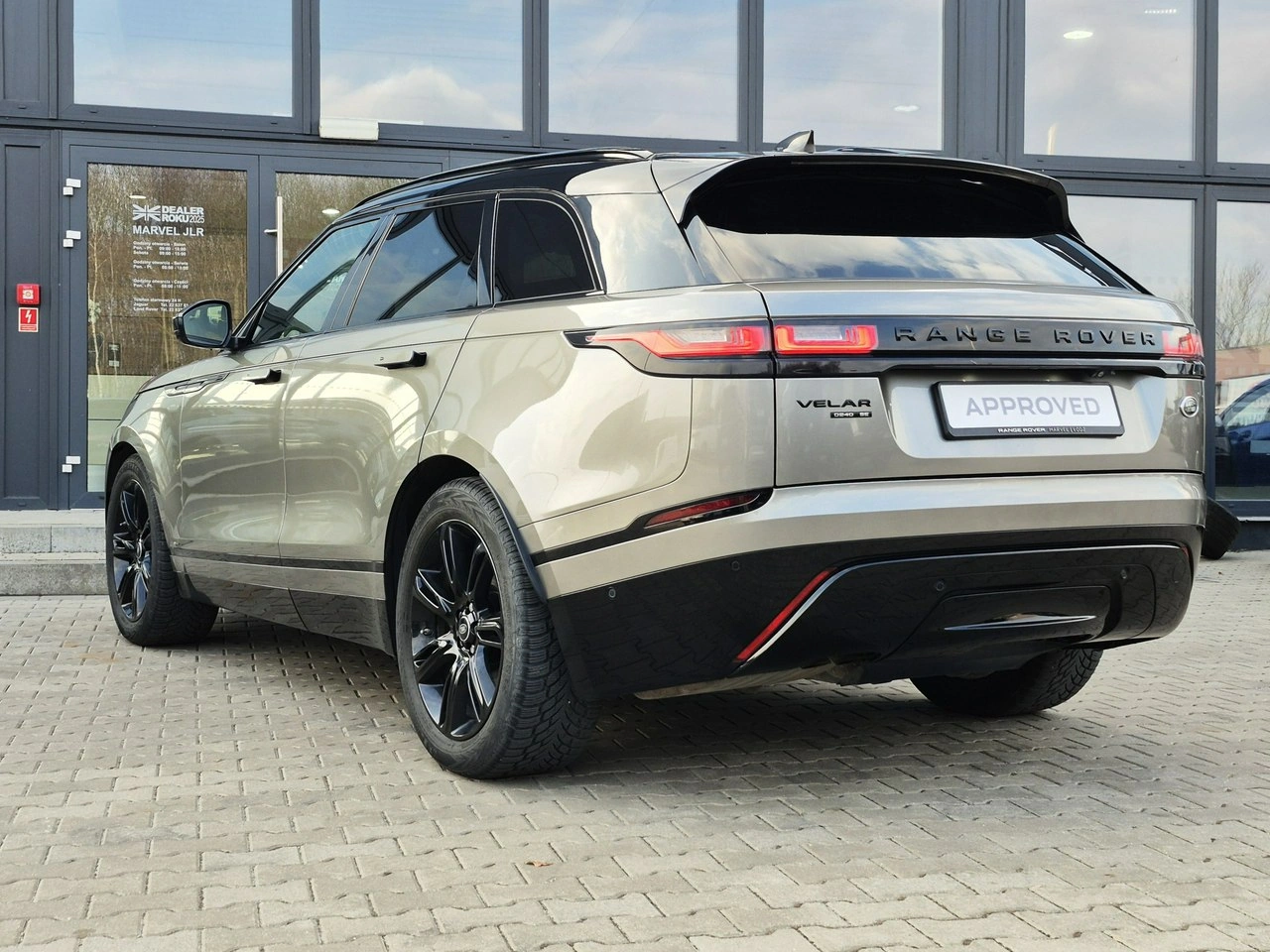 Land Rover Range Rover Velar - Zdjęcie 9