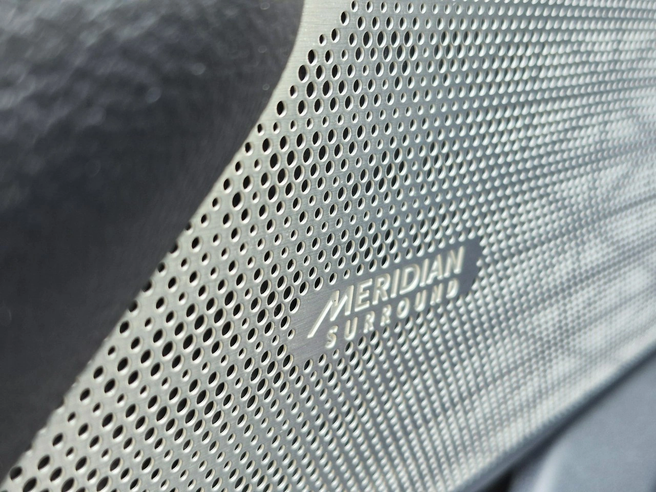 Land Rover Range Rover Velar - Zdjęcie 16